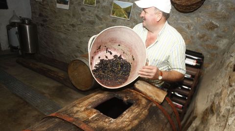 José Aira, en una imagen de archivo, en el local en el que se ubicará el furancho