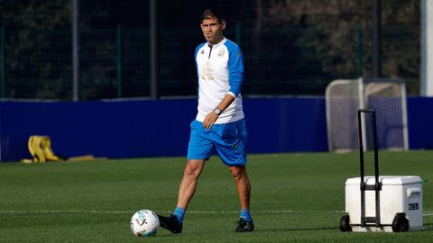 Antonio Hidalgo, durante un entrenamiento en Abegondo