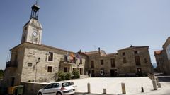 Casa consistorial de Ferreira de Pant�n, en la plaza del Concello