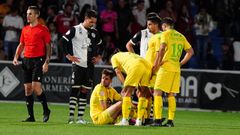 Barbero, en el suelo, tras caer lesionado 