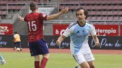 Charly L�pez marc� el primer gol del Compostela ante el Estradense (2-1).