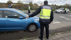 Controles en el casco urbano de Monforte a ra�z de la entrada en vigor del cierre perimetral