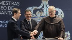 El conselleiro de Cultura, el representante de la Fundaci�n Gulbenkian y el director de la Oficina de Parimino Cultural de la Custodia de Tierra Santa sellaron este martes el acuerdo para la muestra