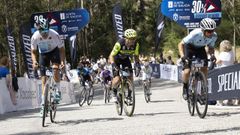 Cientos de ciclistas gozaron de la Costa y se enfrentaron a O Muro Las mejores imgenes del Gran Fondo zaro!