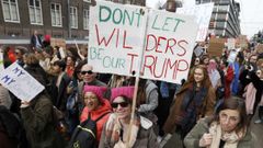 Manifestaci�n contra el ultra Wilders en �msterdam