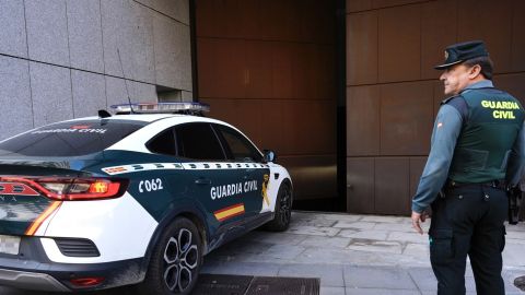 El matrimonio que ten�a a sus tres hijos encerrados en su casa desde 2021, pasan a disposici�n judicial en el Juzgado n�mero 3 de Oviedo, a 30 de abril de 2025, en Oviedo