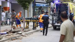 Cae un trabajador desde un primer piso en obras