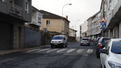 Coches circulando por la capital ourensana.