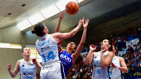 Elena y Herlihy. 