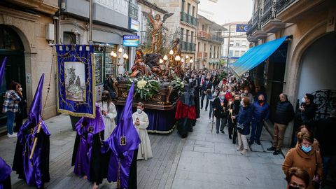 En la Ribeira se vivi uno de los momentos ms especiales de su Semana Santa, la procesin de El Paso.