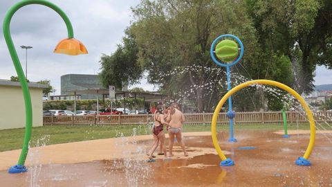 Inauguración del parque de juegos de agua de Pontevedra