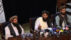 El portavoz de los talibanes, Zabihullah Mujahid, durante la rueda de prensa que ofreci� el pasado 17 de agosto en la capital afgana, Kabul