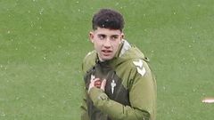 El jugador del Celta Fortuna Hugo Burcio, en un entrenamiento con el primer equipo.