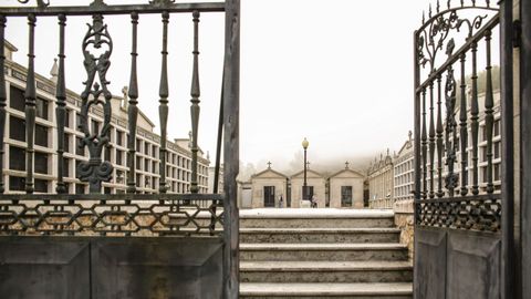 Cementerio vecinal de San Nicol&aacute;s de Mens