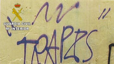 La firma de los autores de las pintadas