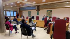 Imagen de archivo del sal�n de plenos de Carral