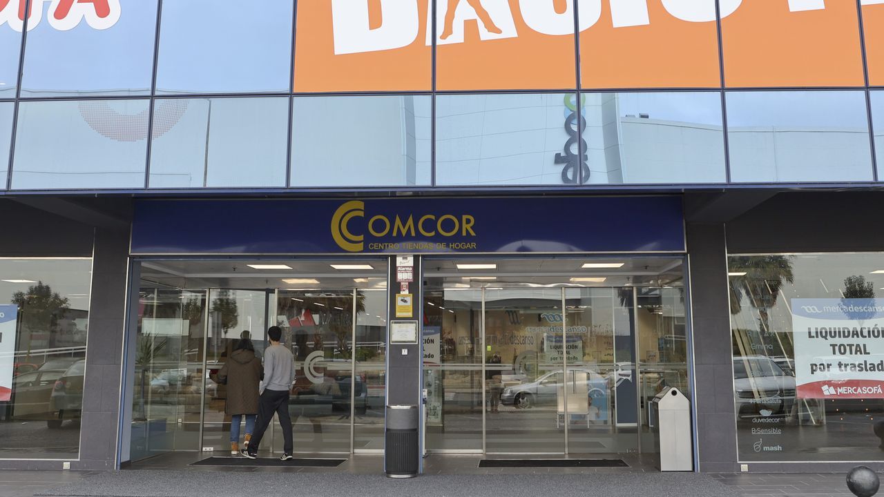 Tedi aterrizará en el centro Comcor de Ferrol con una tienda de mil ...