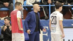 Pol Cuair�n se puso al frente del equipo por la sanci�n a Gerard Casas. 