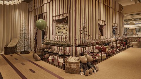 Exterior de la jaima, donde se celebran los cuentacuentos. 