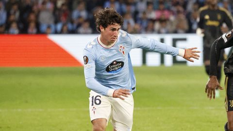 El futbolista del Celta Hugo Gonz&aacute;lez, en un partido de esta temporada.