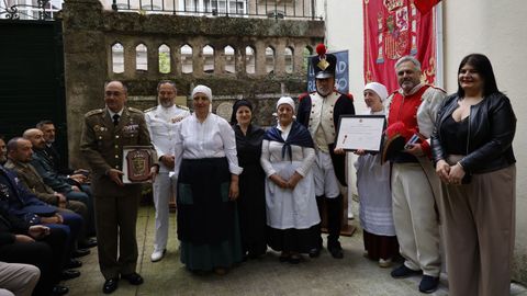 Los vecinos acudieron vestidos con la indumentaria de la época que rememoran en la fiesta