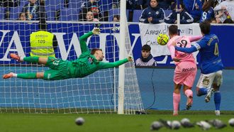 El fichaje del portero rumano Radu le ha dado un salto de calidad a nivel defensivo al conjunto vigu�s.