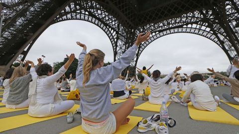 D�a Internacional del Yoga en Par�s.