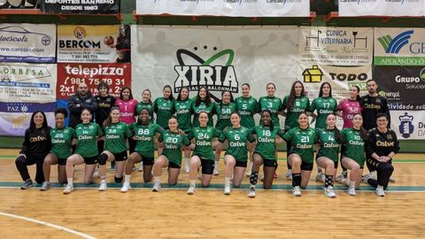 Equipo femenino s�nior del Balonm�n Xiria, que se ha clasificado de forma brillante para la fase final a cuatro.