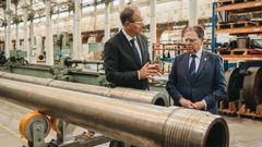 GDELS-SBS muestra al alcalde de Oviedo el avance de las inversiones para ampliar la capacidad productiva de la fábrica de Trubia