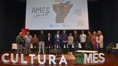 O alcalde, o director da Agadic, a t�cnica de Cultura de Ames e representantes das compa��as presentaron este luns a programaci�n