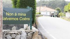 Pancarta contra la explotaci�n minera en Co�ns