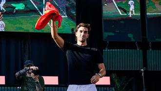 Ferran Torres, en un homenaje durante sus vacaciones