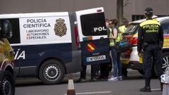 Dos j�venes mueren en Madrid al precipitarse al vac�o por el hueco del ascensor