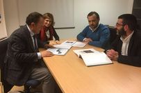 Crespo, Castro, Cu��a y Vilari�o en la reuni�n de ayer en Santiago.