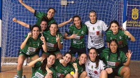 Las jugadoras del Bembrive, celebrando una victoria en la presente temporada.