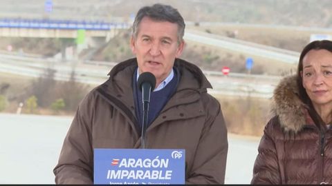 Feijoo, este s�bado, junto a la n�mero 1 del PP por Huesca, Carmen Sus�n. 