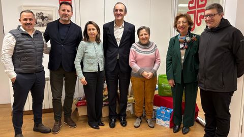 Representantes del Colegio de Mediadores de Seguros, DKV y C�ritas