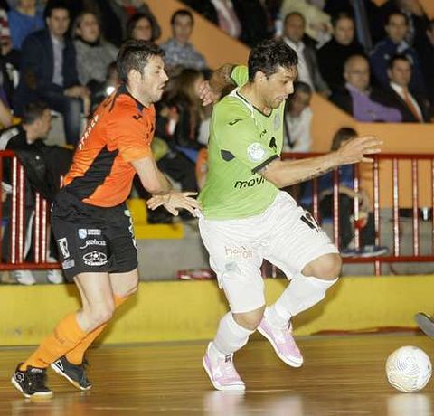 Mimi mantuvo una dura pugna con Betao en el duelo del s�bado.