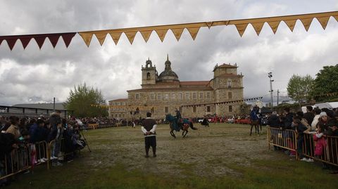 Las justas medievales de este domingo se celebraron en el campo de tierra del colegio de los Escolapios