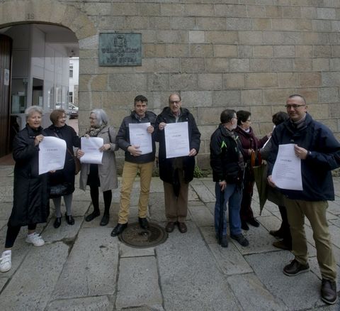 La propuesta vecinal se presentó en la delegación de Defensa.