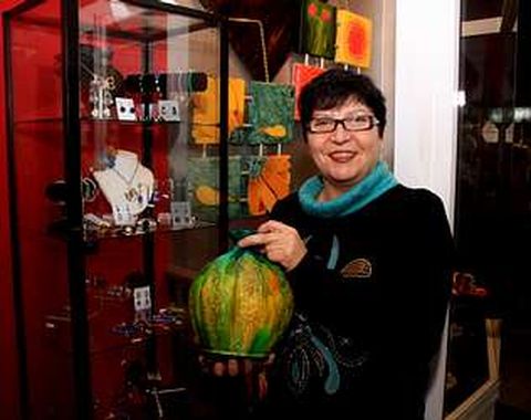 La artista asegura que en su tienda hay regalos navide�os para todos los bolsillos.