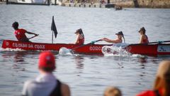 Imagen de la �ltima regata de bateles celebrada en A Pobra.
