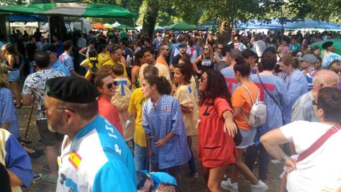 Miles de personas han festejado San Timoteo en Luarca