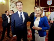 Feijoo y Pastor firmaron en Santiago un convenio Xunta-Gobierno en materia de vivienda. 