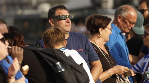 Ambiente en el paseo y las playas de A Coru�a durante el eclipse total de sol