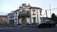 Casa consistorial de Outes