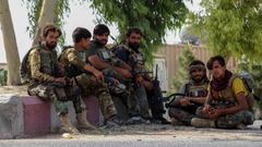 Las fuerzas afganas controlando la frontera con Pakist�n ante el r�pido avance talib�n