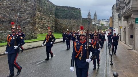 Desfile de la jura de bandera en Lugo