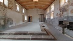 Las obras han renovado la cubierta y restaurado el suelo, adem�s de drenar el muro exterior.