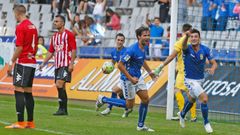 Borja Valle celebra su gol ante el Girona
